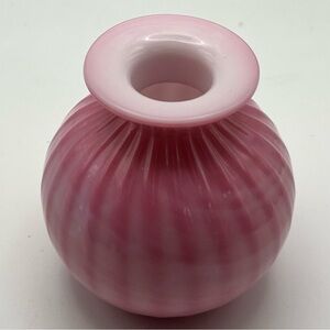 VTG “Victorian velvet ribbed cranberry glass” hand blown art glass vase. 3”
